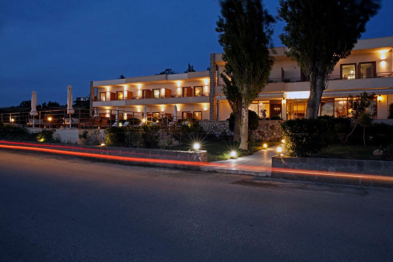 Niki Beach Hotel Kamariotissa Esterno foto